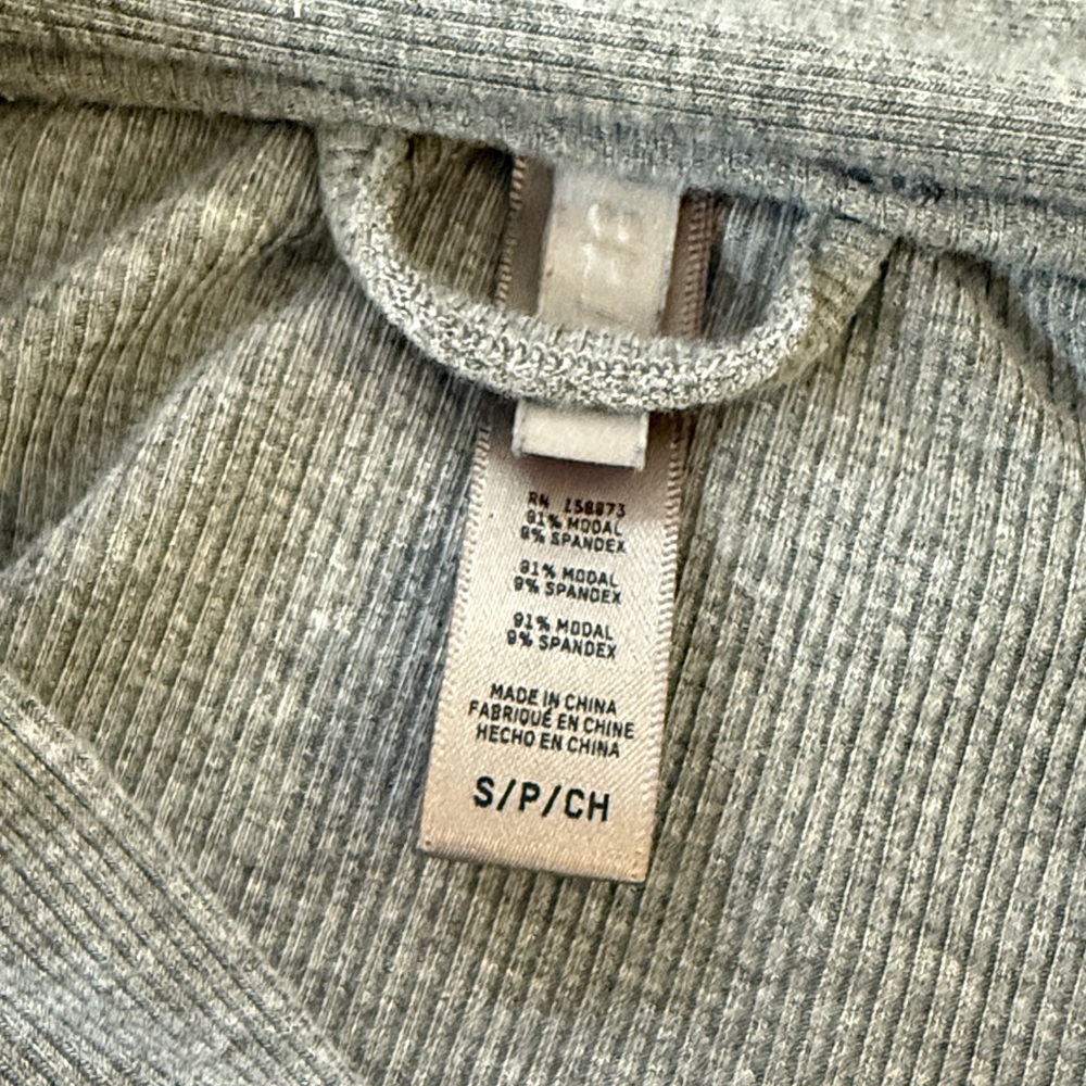 Skims grey women’s robe ribbed